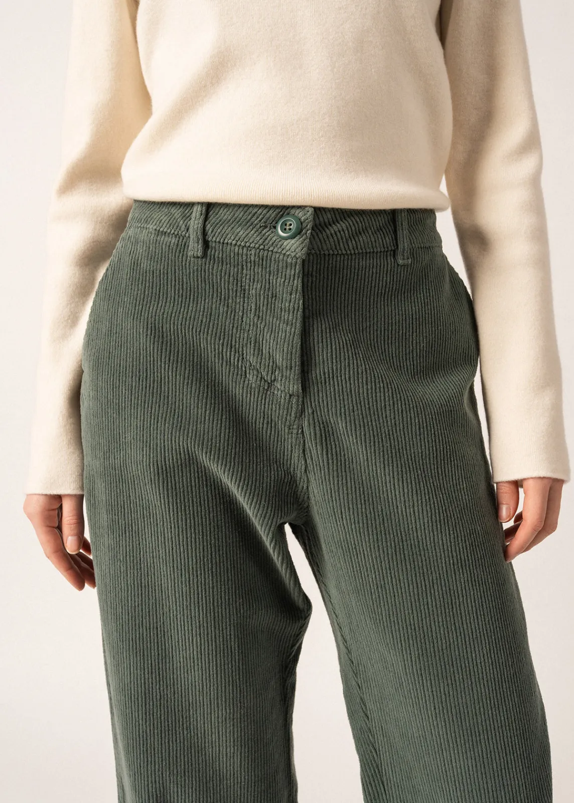 Saint James Trousers & Shorts*Tess Velvet Trousers Vegetal